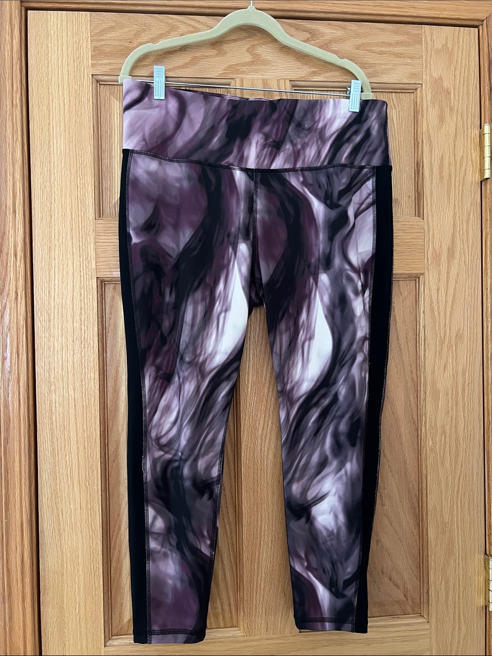 Xersion - Purple Marble Leggings with Black Side Panels - XL